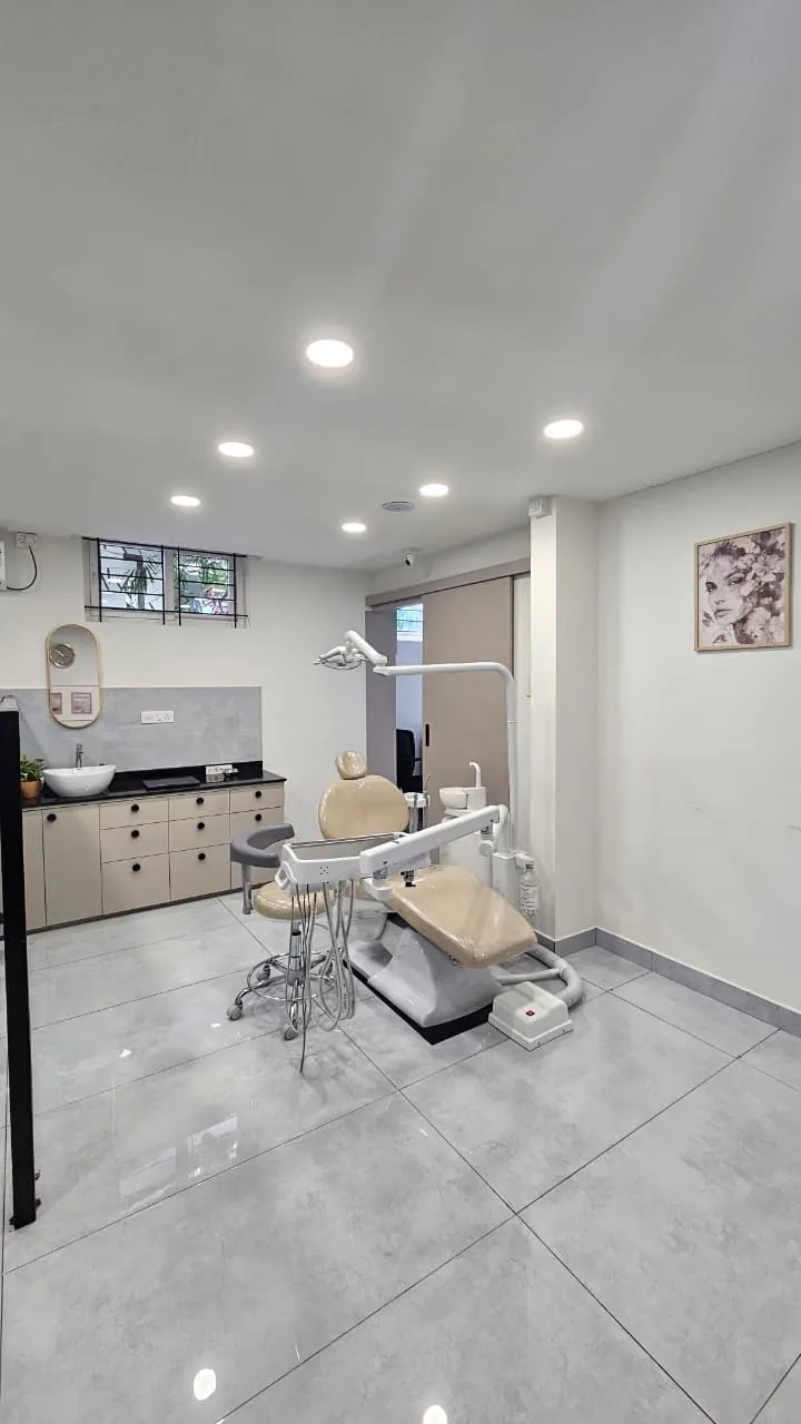 Dr. Sheetal Shetty’s dental treatment room in Koramangala